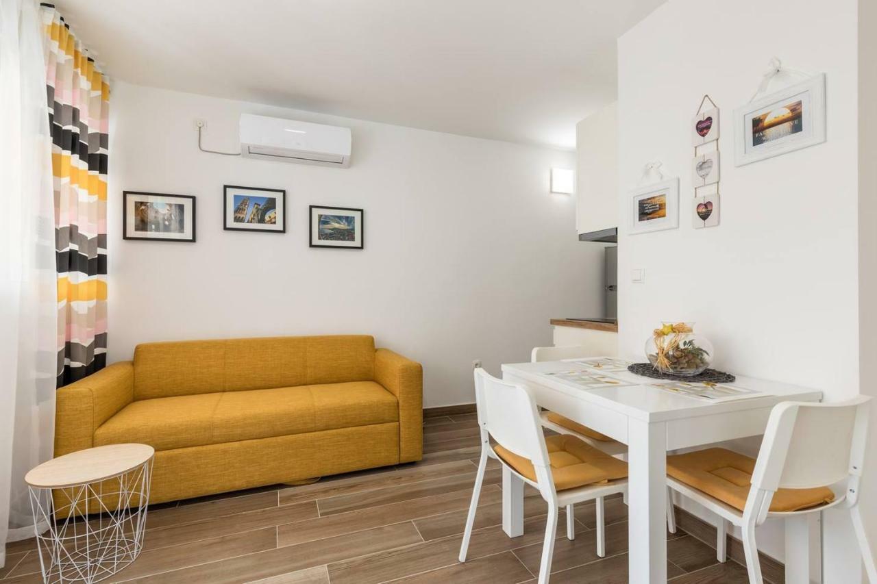 Apartments Cezar Сплит Экстерьер фото